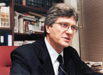 Julio Gambina.