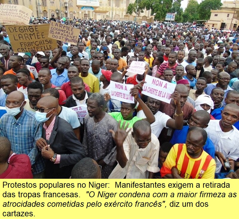 Protestos populares o Niger.