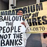 Salvar o povo, no os bancos.