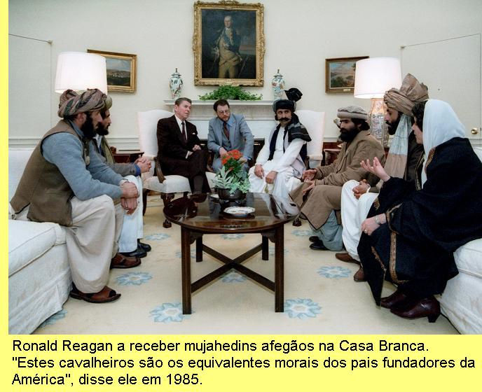 Reagan a receber talibans na Casa Branca.