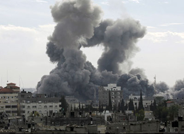 Gaza em chamas.